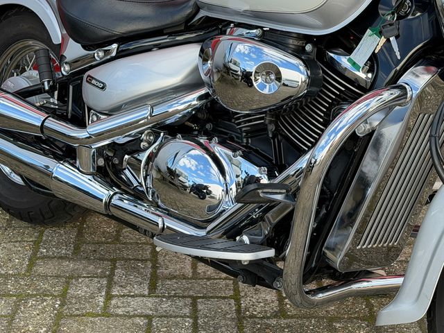 suzuki - vl-800-volusia