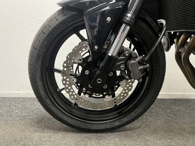 kawasaki - z-750