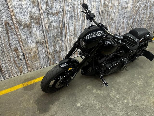 harley-davidson - breakout-pro-street-cvo