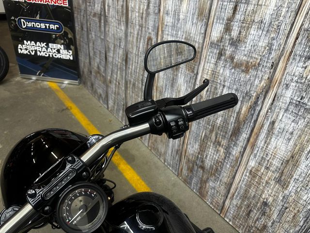 harley-davidson - breakout-pro-street-cvo
