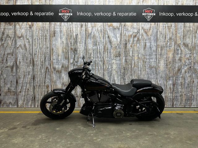 harley-davidson - breakout-pro-street-cvo