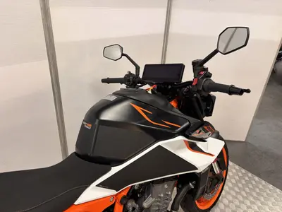 KTM 990 DUKE R – foto 3