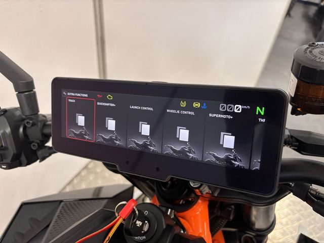 ktm - 990-duke-r