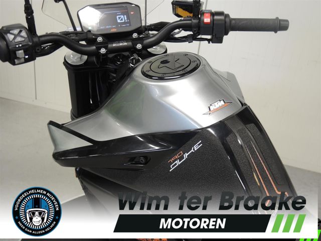 ktm - 790-duke