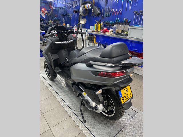 piaggio - mp3-500-hpe-sport-abs-asr