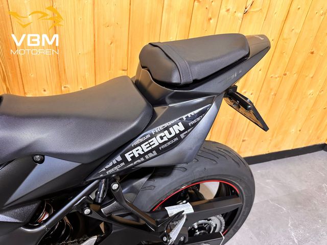 suzuki - gsr-750-a