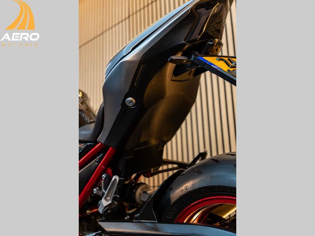 kawasaki - z900