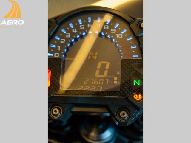 kawasaki - z900