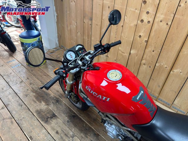ducati - m-900-monster
