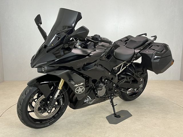 suzuki - gsx-s-1000-gt
