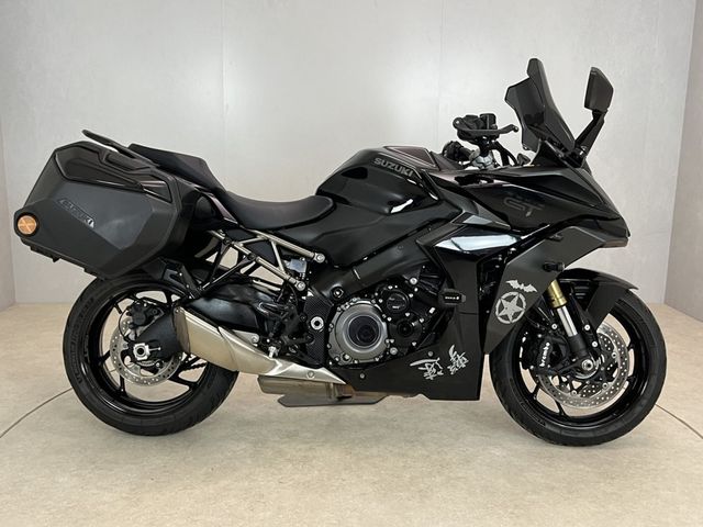 suzuki - gsx-s-1000-gt
