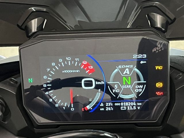 suzuki - gsx-s-1000-gt
