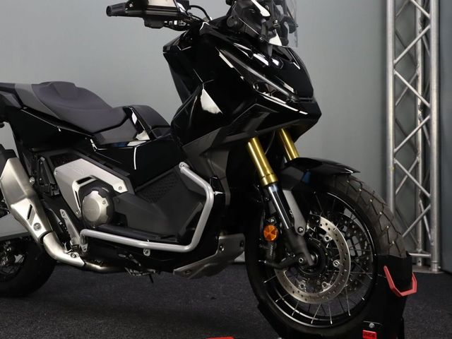 honda - x-adv