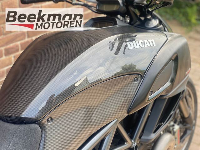 ducati - diavel-carbon