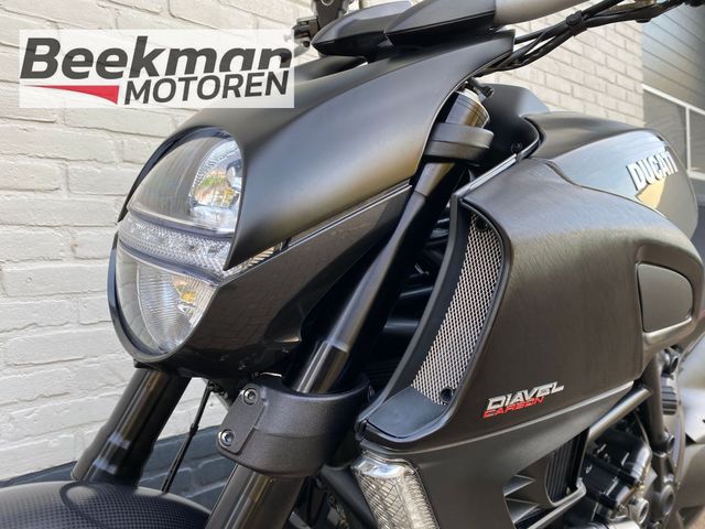 ducati - diavel-carbon