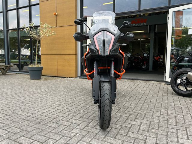 ktm - 1290-super-adventure-s