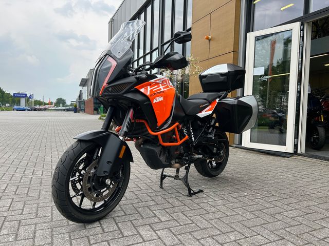 ktm - 1290-super-adventure-s