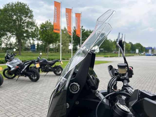 ktm - 1290-super-adventure-s