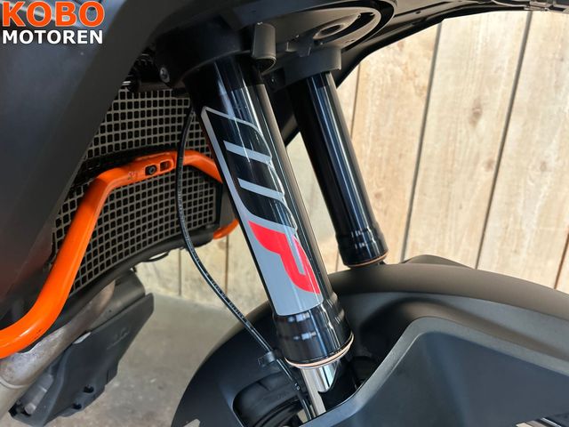 ktm - 1290-super-adventure-s