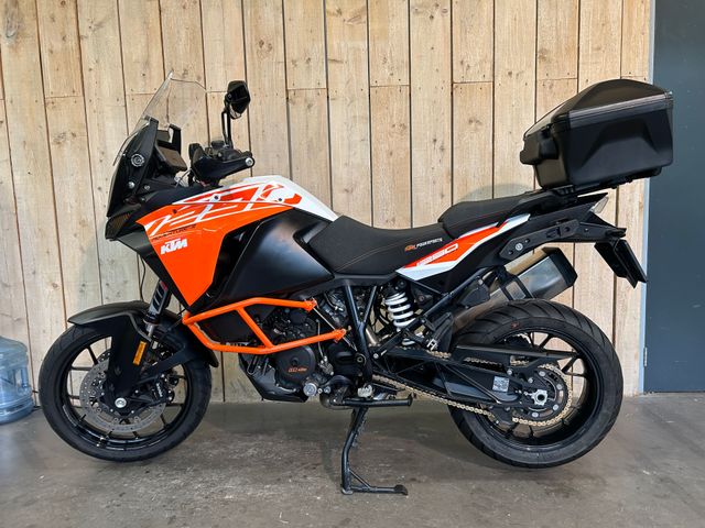 ktm - 1290-super-adventure-s