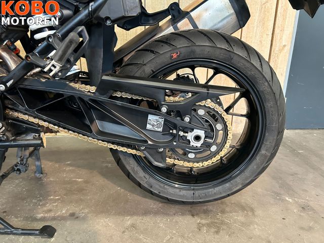 ktm - 1290-super-adventure-s
