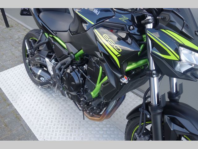 kawasaki - z650