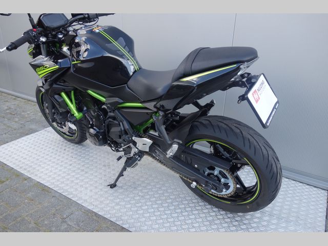 kawasaki - z650