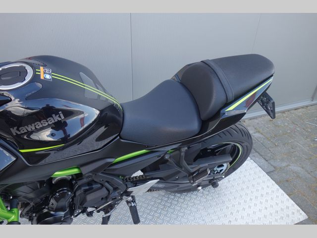 kawasaki - z650