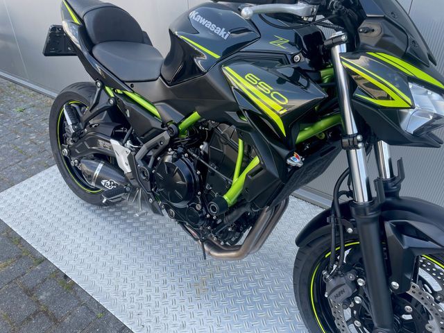 kawasaki - z650