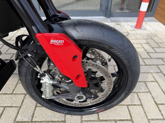 ducati - hypermotard-950