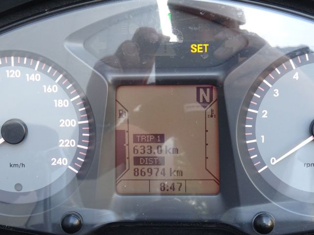 bmw - r-1200-rt
