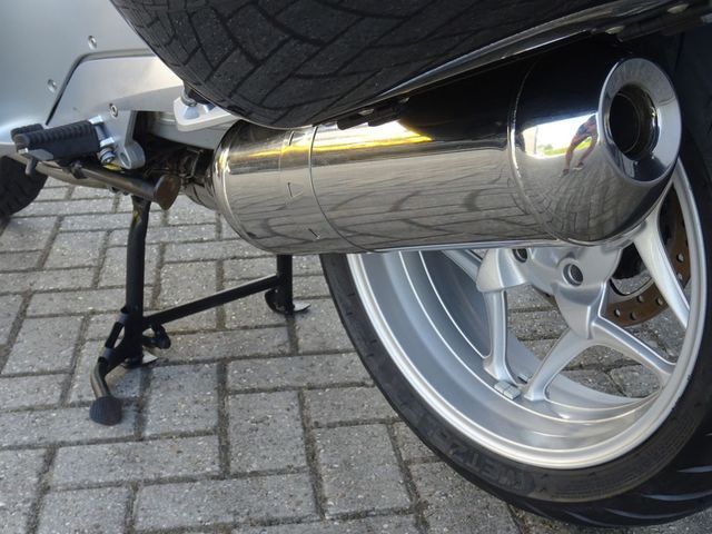 bmw - r-1200-rt