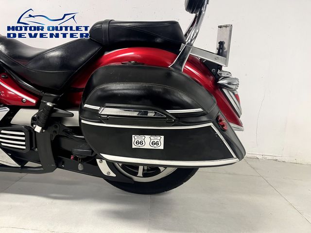 yamaha - xvs-1300-a-midnight-star