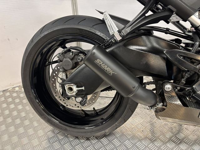 suzuki - gsx-s-1000
