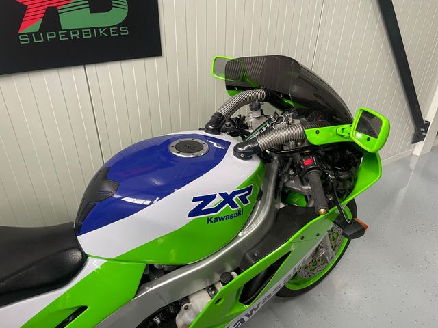 kawasaki - zxr-750