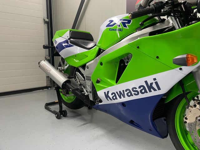 kawasaki - zxr-750