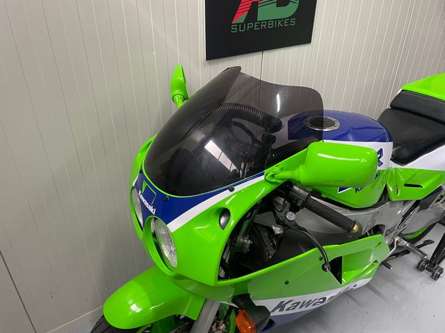 kawasaki - zxr-750