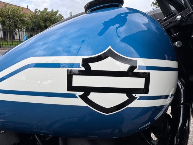 harley-davidson - low-rider-st