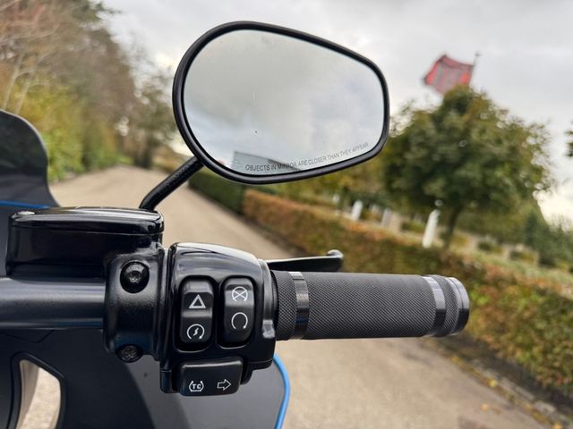 harley-davidson - low-rider-st