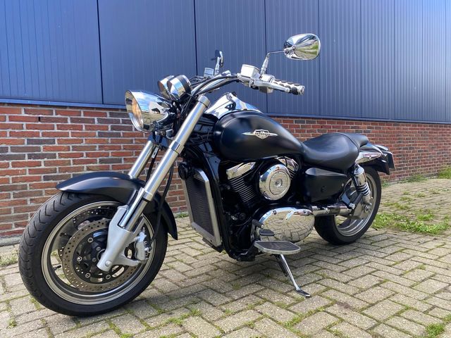 suzuki - vz-1600-marauder