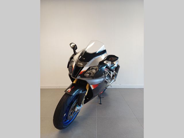 aprilia - rsv-1000-r-factory