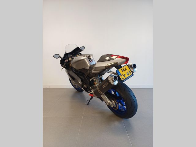 aprilia - rsv-1000-r-factory