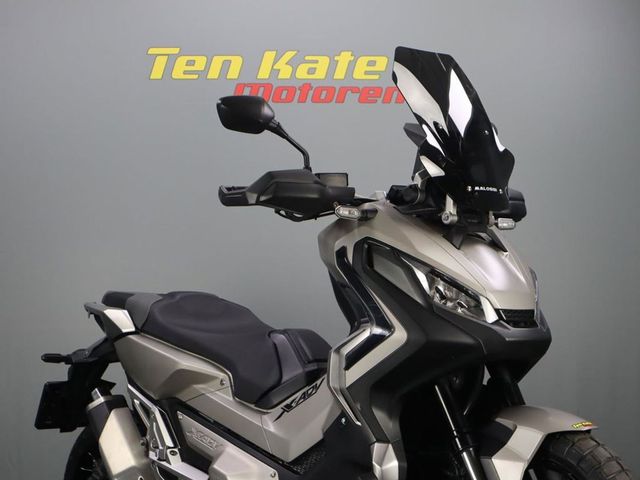 honda - x-adv
