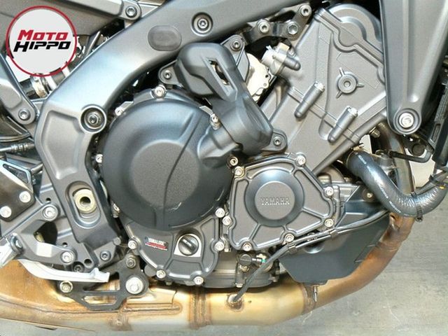 yamaha - mt-09-y-amt