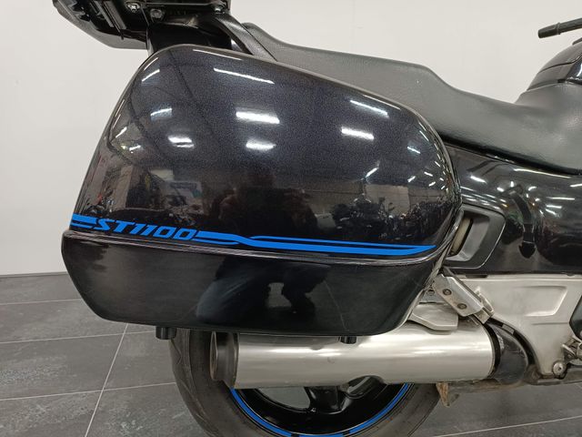 honda - st-1100-pan-european