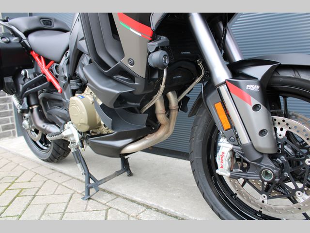 ducati - multistrada-v4-s-grand-tour