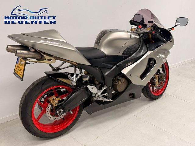 kawasaki - ninja-zx-6r
