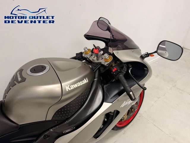 kawasaki - ninja-zx-6r