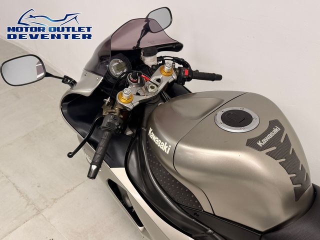 kawasaki - ninja-zx-6r
