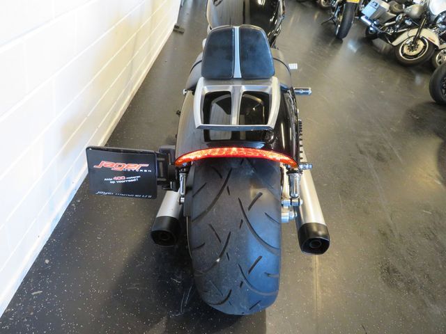 harley-davidson - v-rod-muscle-vrscf